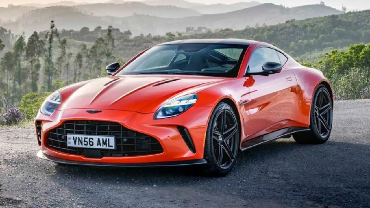 Aston Martin Vantage 2025