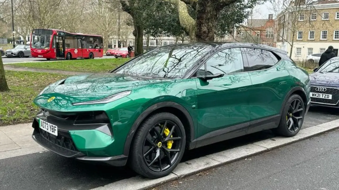 Lotus Eletre 2025 2