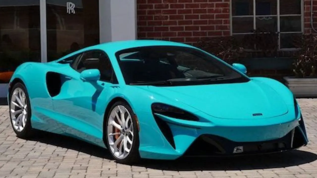 Mclaren GT 2025 1